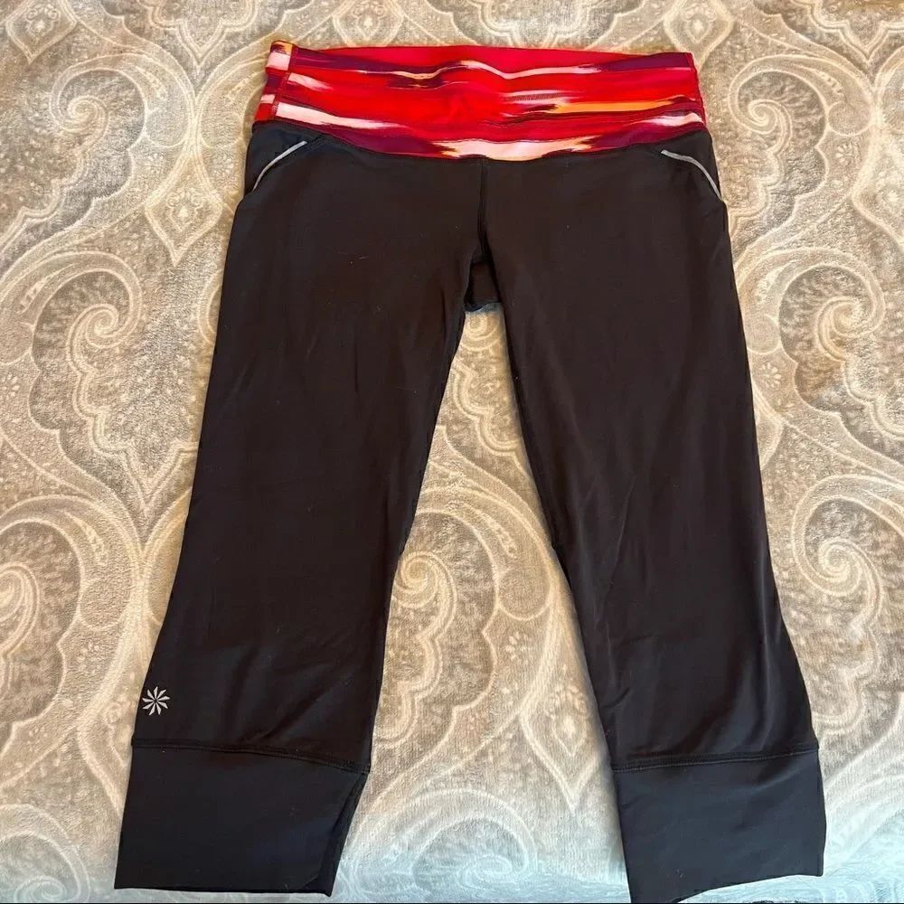 Athleta cropped red leggings 
